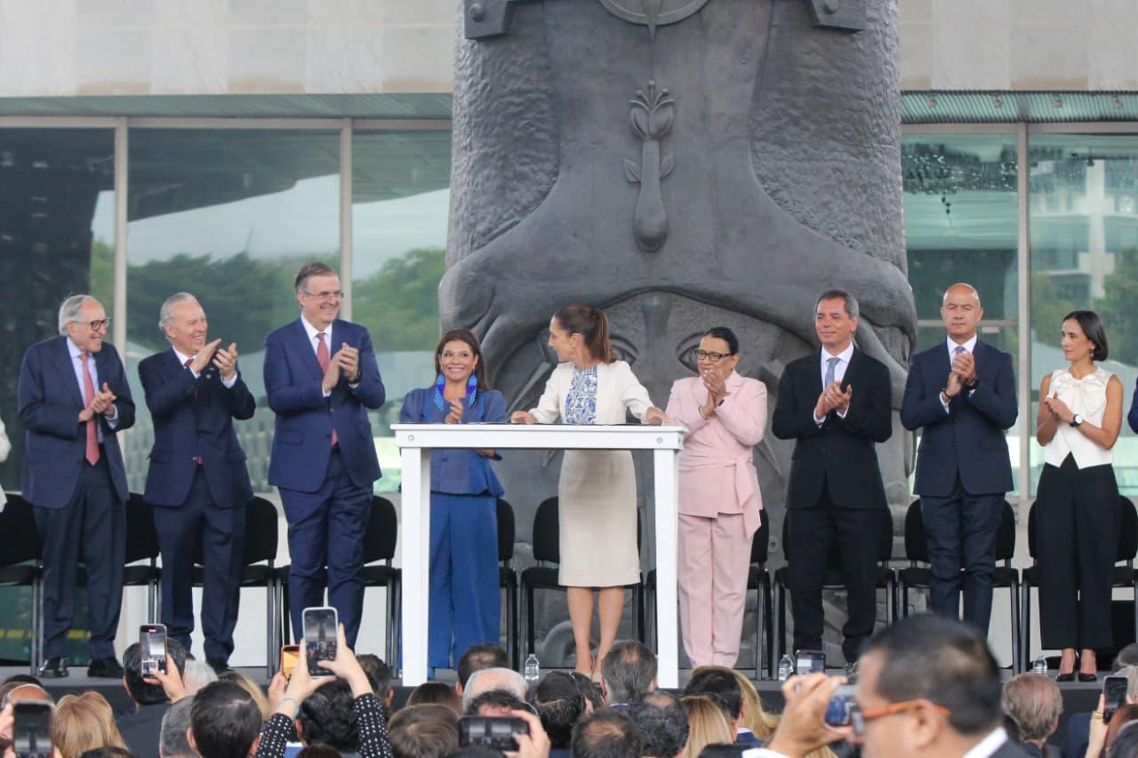 Miguel Hidalgo, Ciudad de México. 4 de mayo 2026. La presidenta constitucional de los Estados Unidos Mexicanos, la Doctora Claudia Sheinbaum Pardo en Plan México fortalece inversiones. Foto: /Presidencia